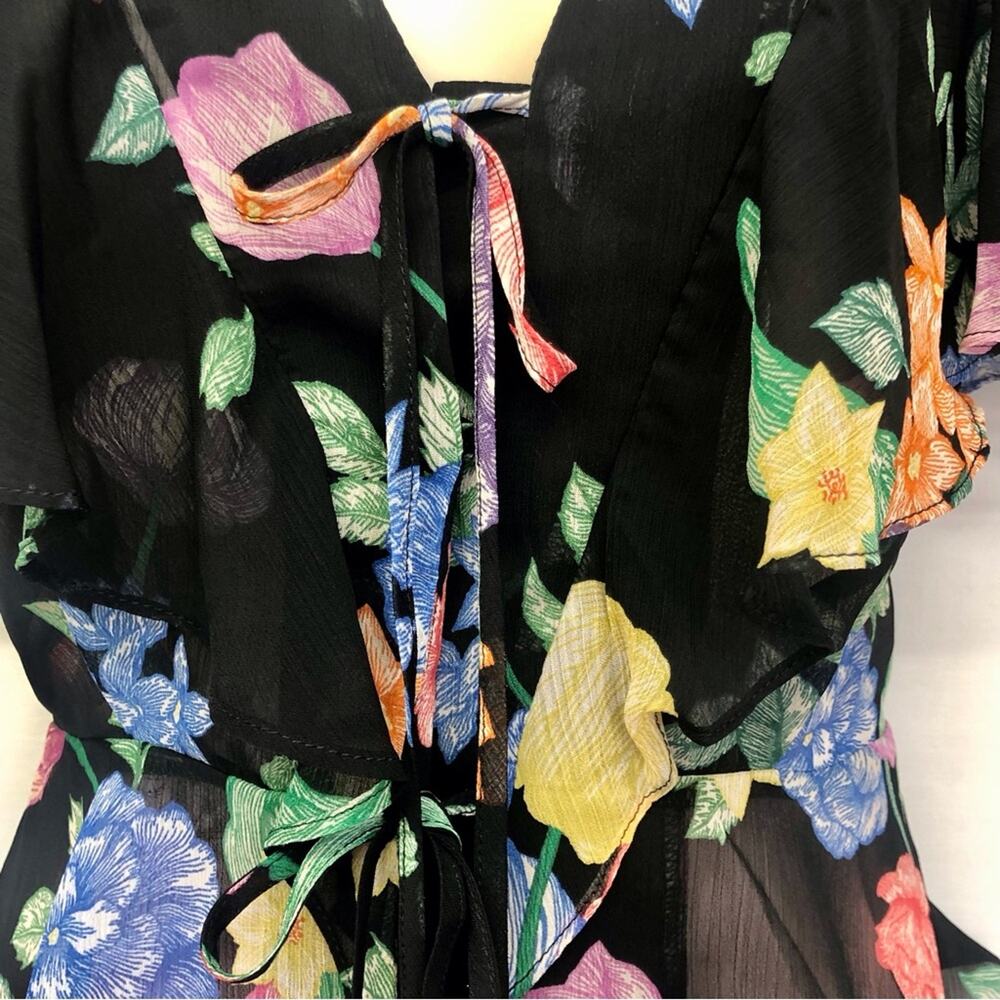 NWT Topshop Sheer Black Floral Flutter Sleeve Top Feminine Flirty Fun - Picture 8 of 16